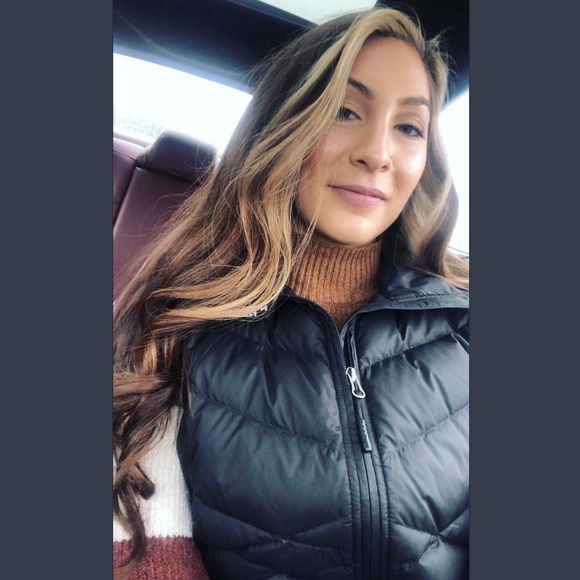 Meet your Posher, Jackie - Picture 1 of 1